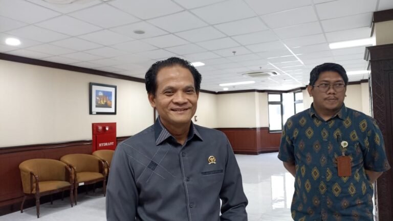 Karena Kesalahan Prosedur, BK DPRD Kaltim Tunda Proses Laporan Dugaan Pelanggaran Etik Dua Anggota Dewan
Telah dibaca : 775 Kali.