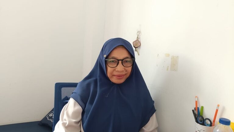 KUTAI KARTANEGARA : Pemerintah Kecamatan Kembang Janggut menunjukkan komitmen serius dalam menghadapi ancaman banjir yang kerap melanda wilayahnya.