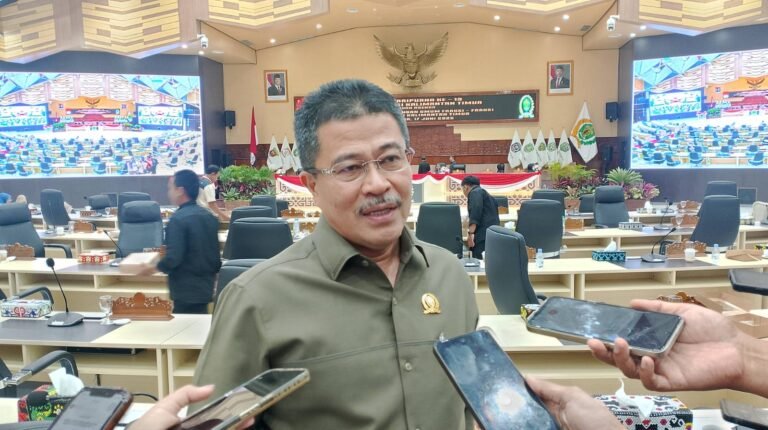 Darlis Pattalongi: Literasi Jadi Kunci Tangkal Hoaks di Era Digital
Telah dibaca : 815 Kali.