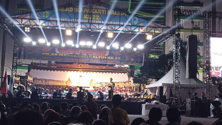 Ikapakarti Kaltim Rayakan HUT ke-22, Perkuat Peran Budaya dan UMKM dalam Membangun Daerah
Telah dibaca : 764 Kali.