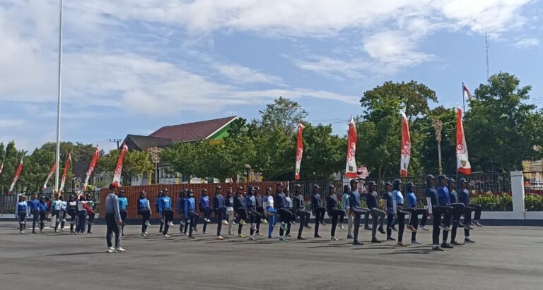 Paskibraka Kota Samarinda Siap Kibarkan Merah Putih, Latihan Capai 70 Persen
Telah dibaca : 819 Kali.
