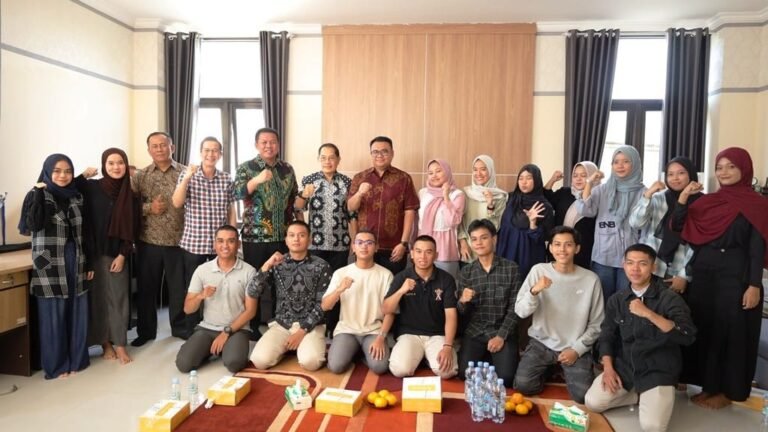 Bupati Kukar Serap Aspirasi Mahasiswa Saat Tinjau Asrama di Yogyakarta
Telah dibaca : 717 Kali.