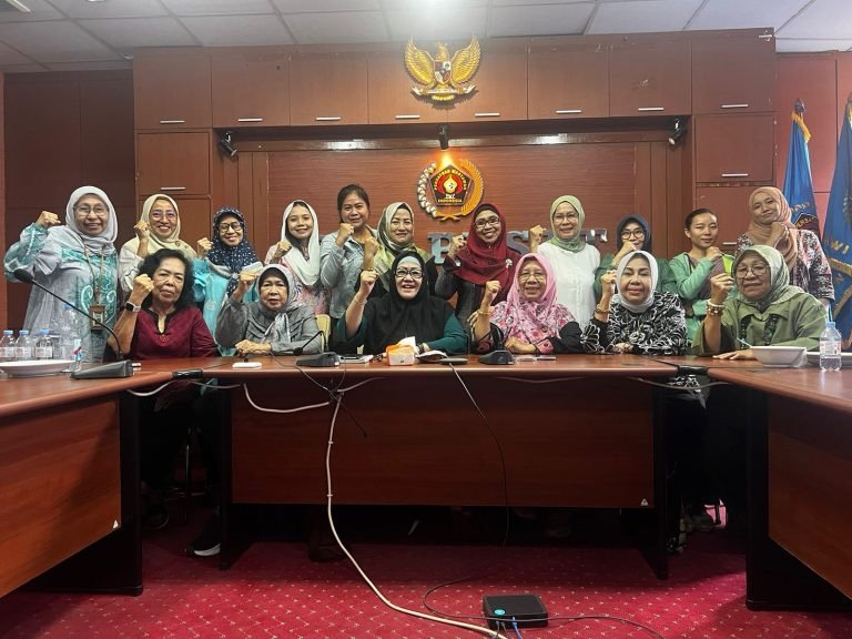 Indah Kirana Resmi Pimpin IKWI Periode 2025–2030
Telah dibaca : 749 Kali.