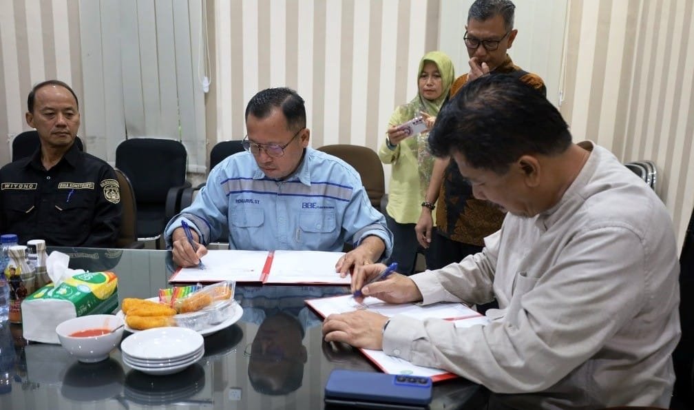 Pemkab Kukar dan PT Khotai Makmur Insan Abadi Teken Adendum Perjanjian Sewa Aset Daerah