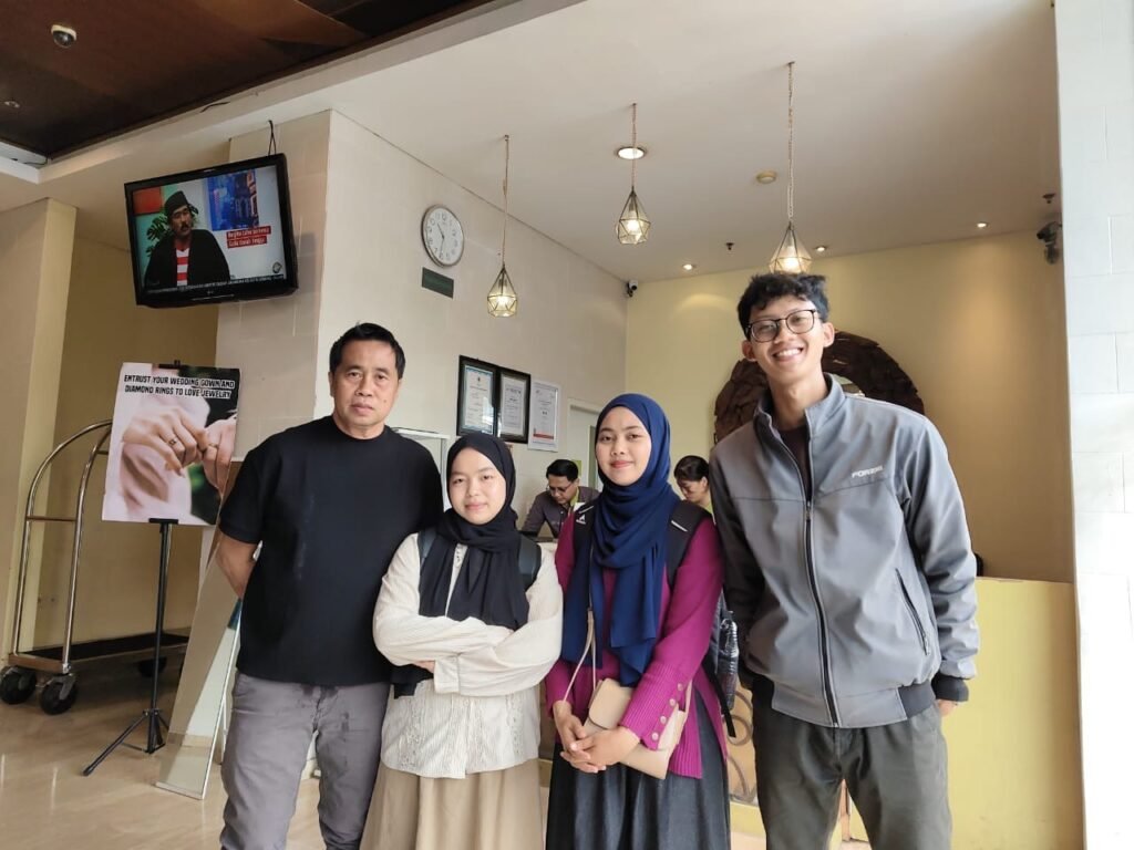 6 Hari Ekspedisi MSI Group di Pulau Jawa Berakhir dengan Perpisahan, “Terima Kasih Pak Sukri”