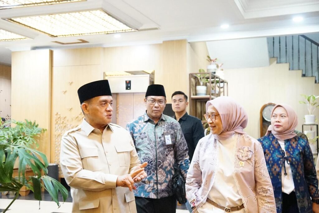 Usai Temui Menpan, Wamenag Romo Muhammad Syafi’i Optimis Hari Santri Ada Kado Izin Prakarsa Ditjen Pesantren