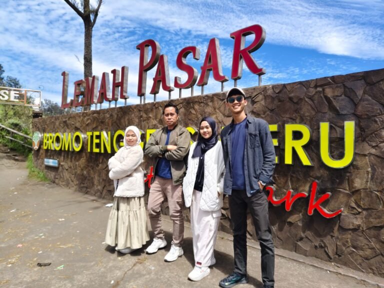 Menikmati Panorama Bromo dari Lemah Pasar, Spot Sunrise Tercantik di Jawa Timur
Telah dibaca : 709 Kali.