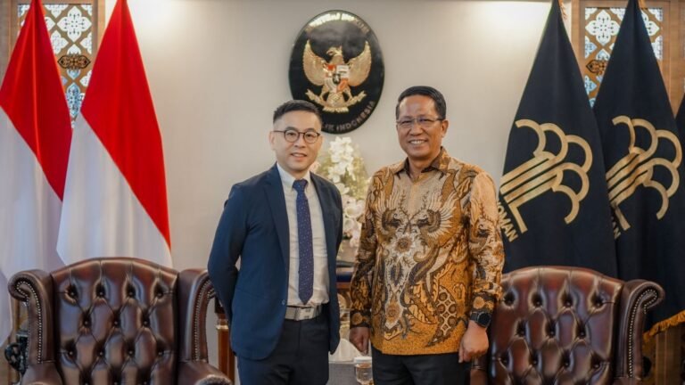 Pemerintah dan CISAC Sepakat Perkuat Tata Kelola Royalti Hak Cipta yang Transparan dan Berkeadilan
Telah dibaca : 605 Kali.