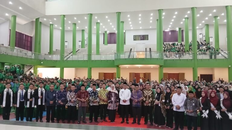 Pemprov Kaltim Salurkan Gratispol ke 1.175 Mahasiswa UINSI, 136 Masih Diverifikasi
Telah dibaca : 611 Kali.