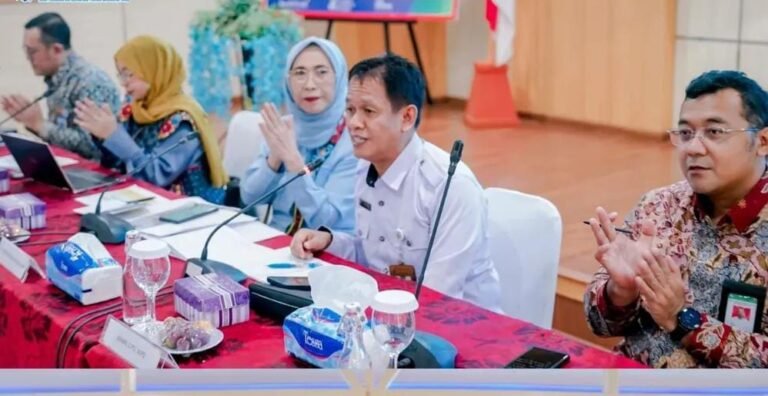 Armin Beber Program Pendidikan Unggulan Kaltim ke Komisi X DPR RI
Telah dibaca : 612 Kali.