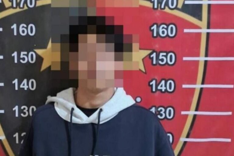 Ribut Saat Penagihan, Debt Collector Tikam Warga di Samarinda
Telah dibaca : 713 Kali.