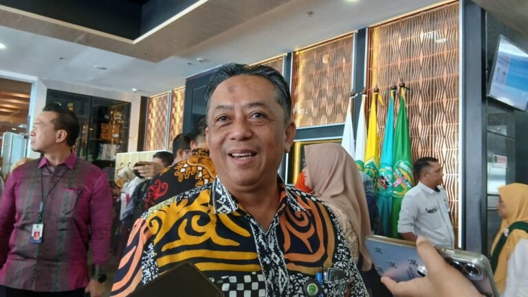 UMP Kaltim 2026 Belum Ditetapkan, Disnakertrans Masih Tunggu Regulasi Pusat
Telah dibaca : 842 Kali.