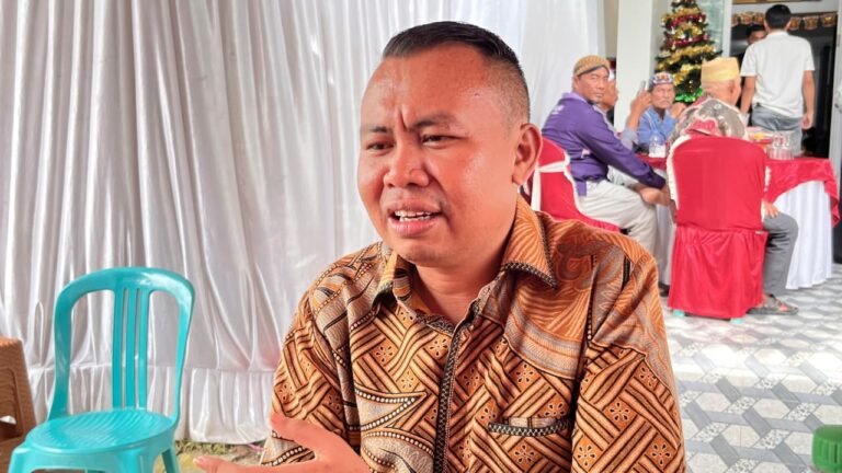 Paulinus Dugis Apresiasi Pengamanan Natal 2025 di Samarinda
Telah dibaca : 851 Kali.