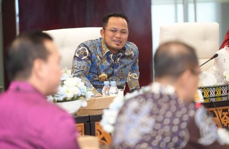 Jelang Akhir Tahun, Rudy Mas’ud Lakukan Evaluasi Terhadap OPD
Telah dibaca : 788 Kali.