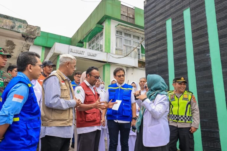 Pemerintah Revitalisasi 800 Puskesmas di Aceh, Sumbar dan Sumut
Telah dibaca : 668 Kali.