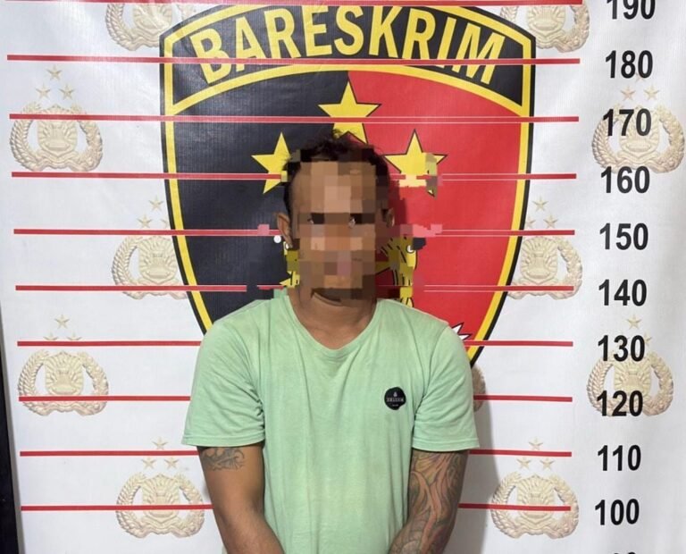 Korban Pencurian Motor Sport di Samarinda Alami Kerugian Capai Rp100 Juta, Polisi Gerak Cepat Tangkap Pelaku
Telah dibaca : 857 Kali.