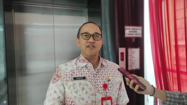 Bapenda Samarinda Pastikan Perubahan Perda Pajak dan Retribusi Tetap Pro-Rakyat
Telah dibaca : 667 Kali.