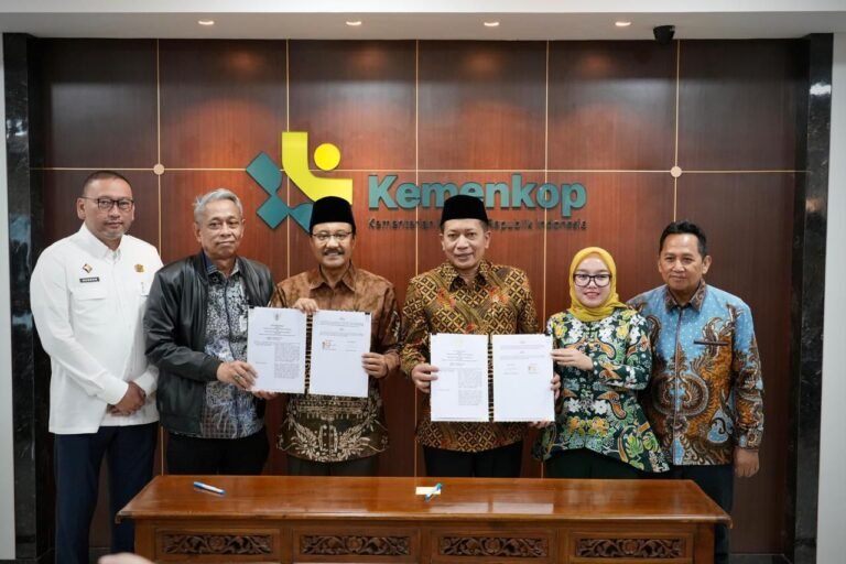 Kopdes Merah Putih Disiapkan Jadi Wadah Pemberdayaan Penerima Bansos
Telah dibaca : 704 Kali.