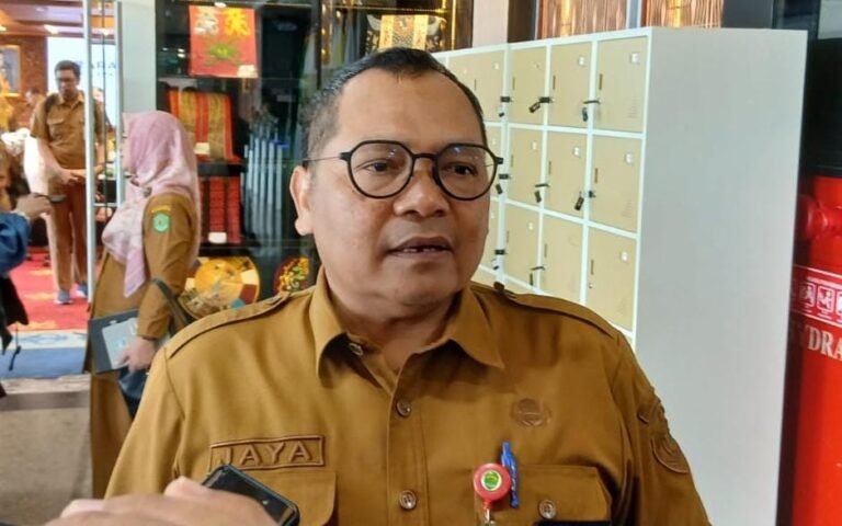 Mayoritas Pendapatan Rumah Sakit dari BPJS, Dinkes Kaltim Ingatkan Pelayanan tak Diskriminatif
Telah dibaca : 628 Kali.