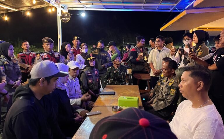 Satpol PP Samarinda Kembali Sambangi Pesona Coffee Pertanyakan Izin Legalitas Usaha
Telah dibaca : 655 Kali.