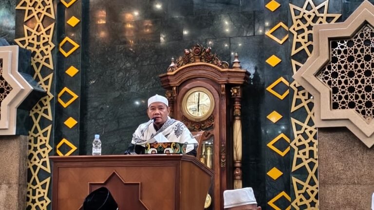 Kajian Iftar Islamic Center: Ini Doa yang Dianjurkan Saat Bertemu Lailatul Qadar
Telah dibaca : 637 Kali.