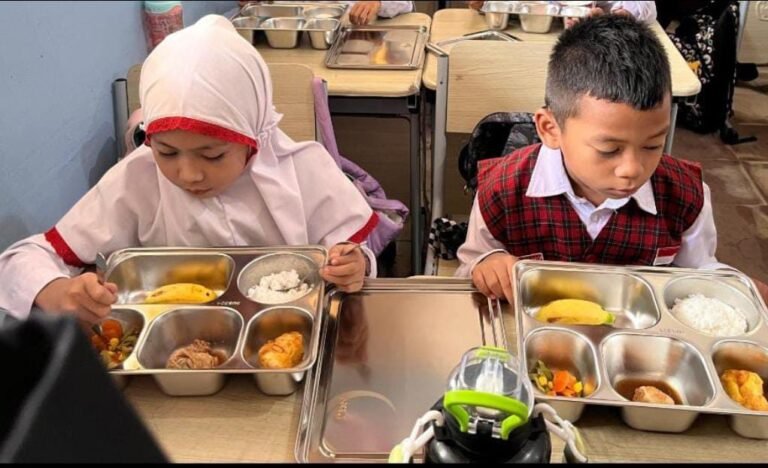 DPRD Kaltim Ingatkan Pengawasan Ketat Program MBG agar Tepat Sasaran
Telah dibaca : 637 Kali.