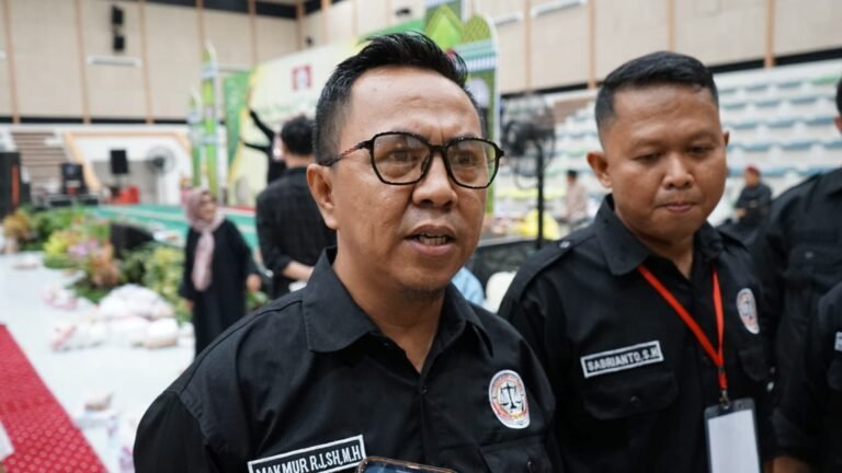 KKSS Samarinda Bentuk LBH, Prioritaskan Pendampingan Sengketa Lahan Warga
Telah dibaca : 619 Kali.