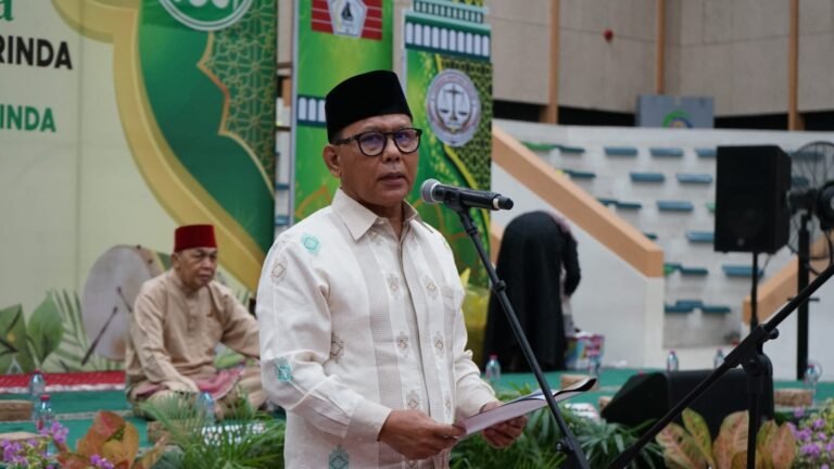 Safari Ramadan KKSS Kaltim Ditutup dengan Buka Puasa Bersama di GOR Segiri
Telah dibaca : 626 Kali.