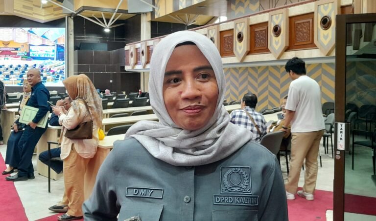 Banyak Aspirasi Pokir Tidak Terakomodasi, Damayanti Ingatkan Prioritas Pelayanan Masyarakat
Telah dibaca : 623 Kali.