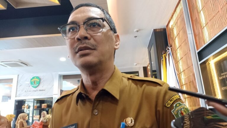 Pemprov Kaltim Kembalikan Mobil Dinas Rp8,5 Miliar, Tunggu Persetujuan Penyedia
Telah dibaca : 628 Kali.