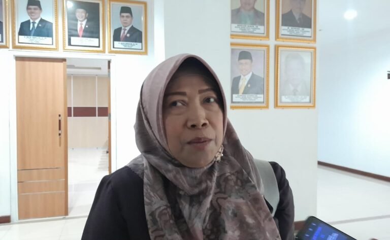 Komisi IV Soroti Anomali Job Fair, Ribuan Lowongan di Samarinda Tidak Terserap Maksimal
Telah dibaca : 627 Kali.