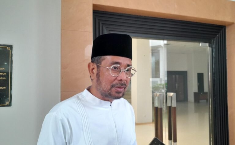 Ketua Komisi II DPRD Kaltim Sebut Kenaikan Harga Bapokting Bisa Jadi Berkah bagi Petani
Telah dibaca : 641 Kali.