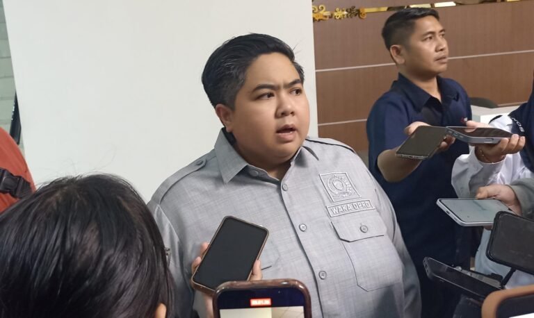 DPRD Kaltim Siap Terima Aspirasi Demo 21 April
Telah dibaca : 644 Kali.