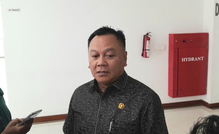 Pansus DPRD Soroti Kabel Semrawut, Capaian “Kota Layak Huni” Samarinda Dipertanyakan
Telah dibaca : 625 Kali.