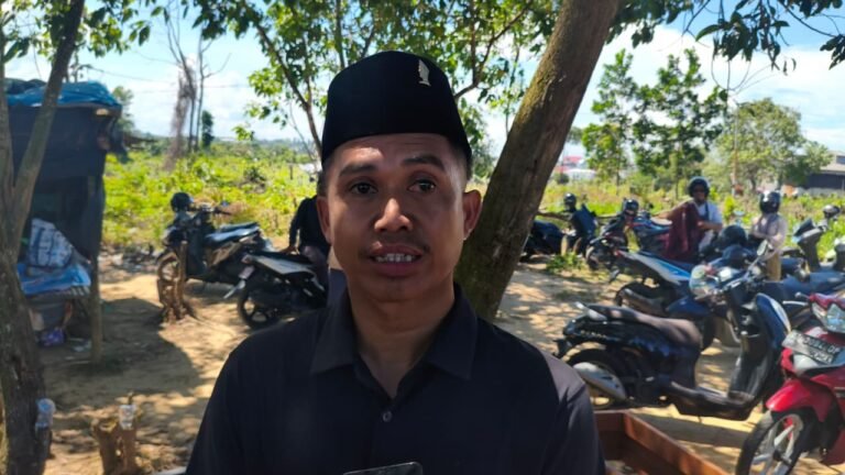 PDIP Bontang Kehilangan Sosok Panutan, Joni Alla Padang Kenang Kebijaksanaan Maming
Telah dibaca : 646 Kali.