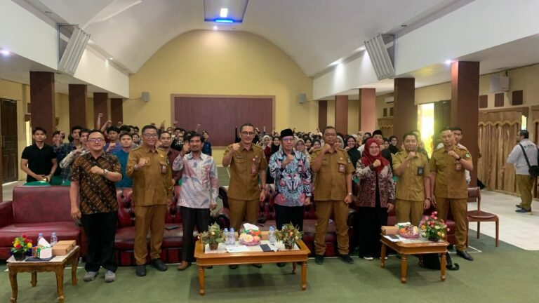 Dispora Kaltim Dorong Kemandirian Pemuda Lewat Digital Marketing dan Literasi
Telah dibaca : 637 Kali.