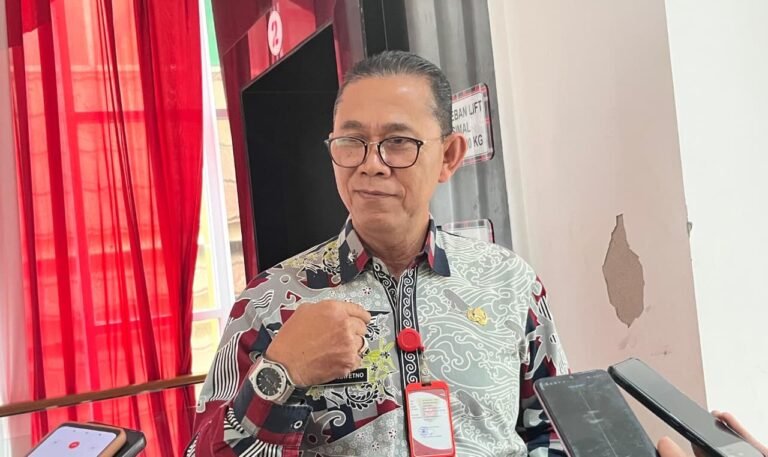 Pemkot Samarinda Batasi Layanan bagi Warga Non-Domisili, Wajib Urus Pindah Setelah Setahun
Telah dibaca : 631 Kali.