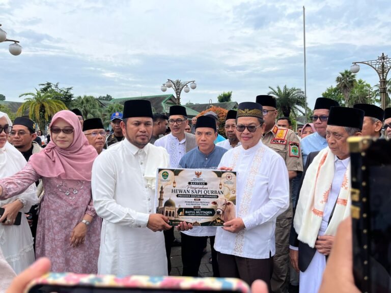 Sapi Kurban Presiden “Si Bejo” Berbobot 1,07 Ton Disembelih di Islamic Center Samarinda
Telah dibaca : 654 Kali.