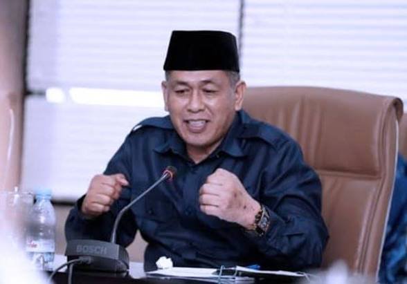 PAW Almarhum Maming Dipastikan Tak Ubah Komposisi AKD DPRD Bontang
Telah dibaca : 632 Kali.
Teks: Almarhum Wakil Ketua DPRD Kota Bontang, Maming. (Istimewa)