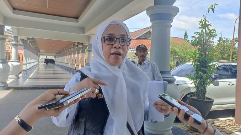 Angka Pengangguran Perempuan di Kaltim Masih Tinggi Berada Pada Angka 5,20 Persen
Telah dibaca : 643 Kali.