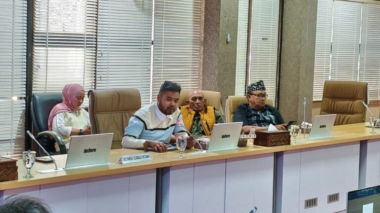 Kajian Revisi Perda Miras Perlu Libatkan Unsur Adat dan Tokoh Agama
Telah dibaca : 625 Kali.