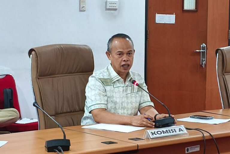 ASN Bontang Diingatkan Tak Akali Absensi Lokasi saat Jam Kerja
Telah dibaca : 641 Kali.