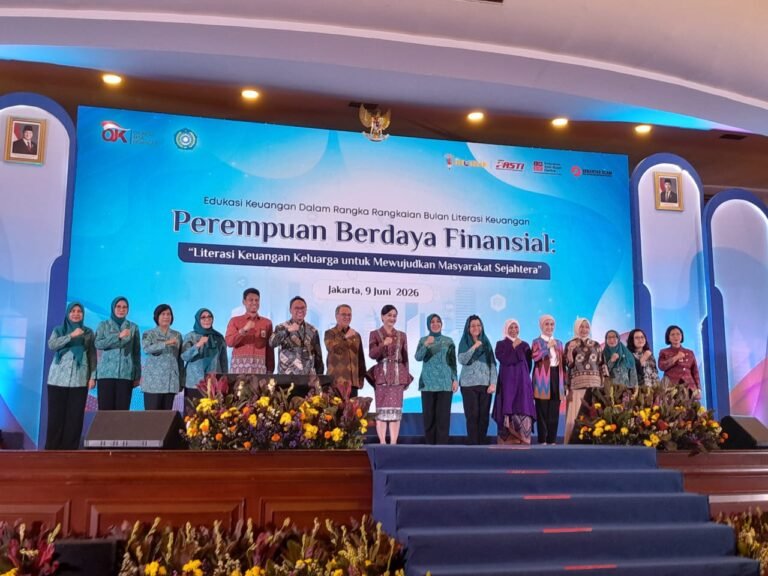 Wujudkan Masyarakat Sejahtera, OJK Literasi Perempuan Lewat TP-PKK
Telah dibaca : 618 Kali.