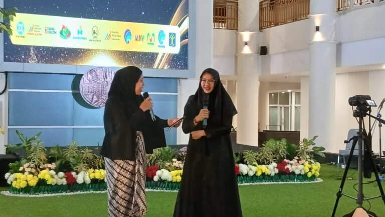 Melepas Rindu, Rita Widyasari Disambut Hangat Wartawan Legend di Samarinda
Telah dibaca : 633 Kali.