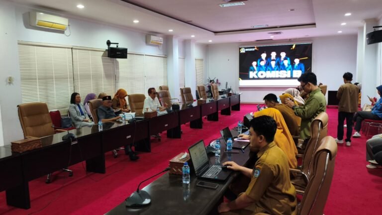 Inventaris Rusak Masih Masuk Data Aktif, OPD Bontang Diminta Percepat Penataan Aset
Telah dibaca : 611 Kali.