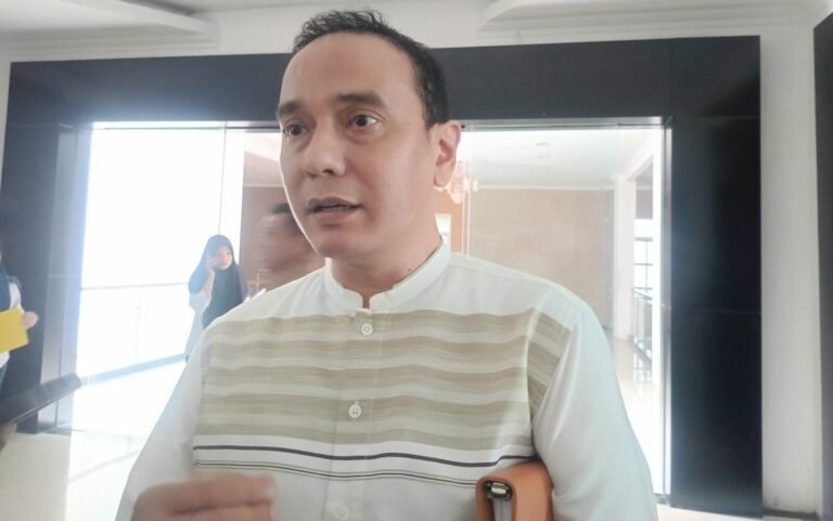 Lonjakan Pengguna Pertalite Diduga Picu Antrean SPBU Makin Mengular di Samarinda
Telah dibaca : 649 Kali.