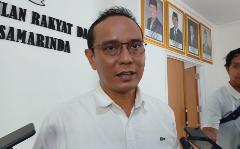 Dugaan Pelanggaran SPMB Masih Didalami, DPRD Tunggu Hasil Investigasi Satgas
Telah dibaca : 620 Kali.