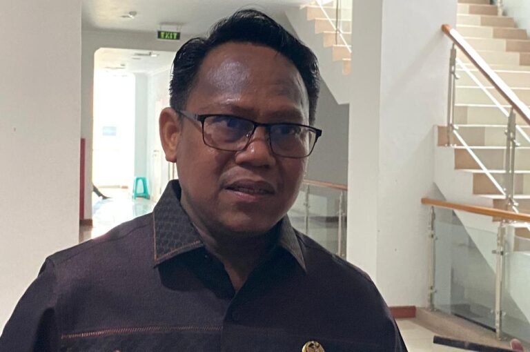 Serapan Anggaran Diskominfo Baru 33 Persen, DPRD Minta OPD Maksimalkan Kinerja
Telah dibaca : 630 Kali.