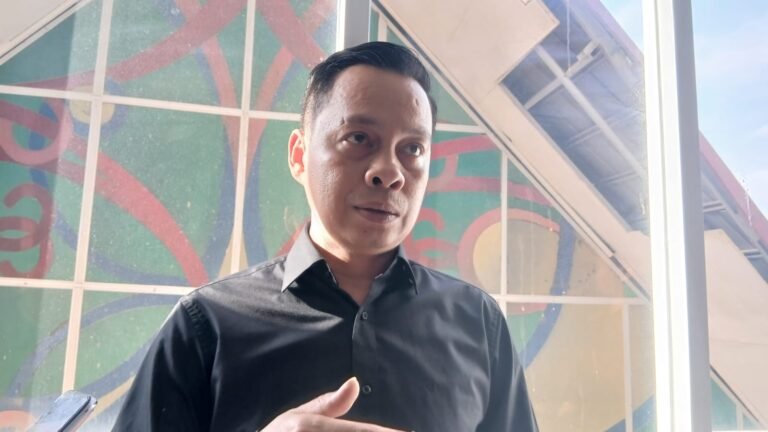 Sistem Domisili SPMB Samarinda Dinilai Belum Terintegrasi, Input Jarak Masih Manual
Telah dibaca : 621 Kali.