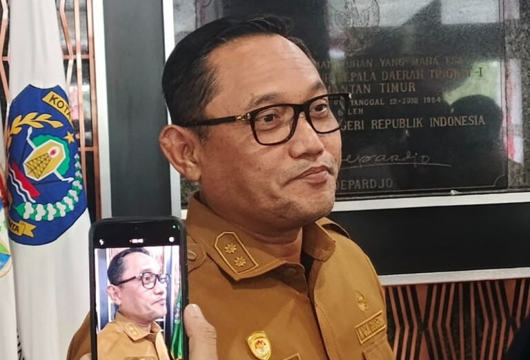 Percepat Eliminasi TBC, Seno Aji Bidik 1.038 Desa-Kelurahan Jadi Desa Siaga
Telah dibaca : 627 Kali.